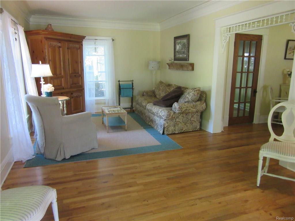 For Sale: 324 East St Milford, MI 48381