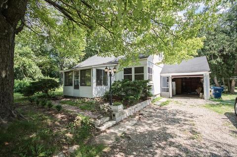5320 Dillon Dr