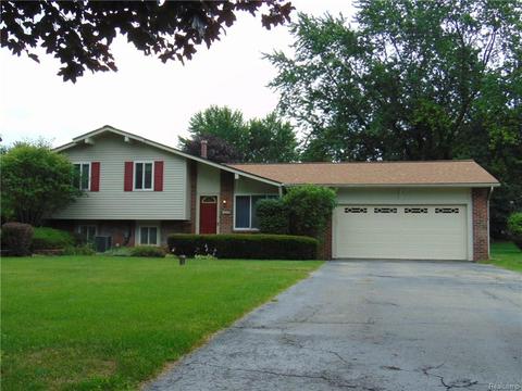 5320 Dillon Dr