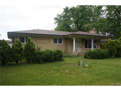 For Sale: 8093 Kenwick White Lake, MI 48386