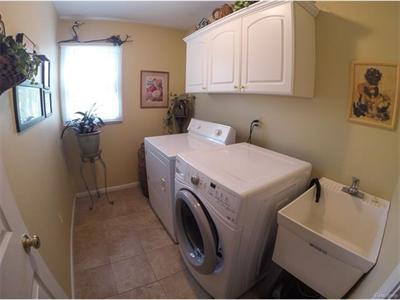 1563 Forest Bay Crse Wixom, MI 48393