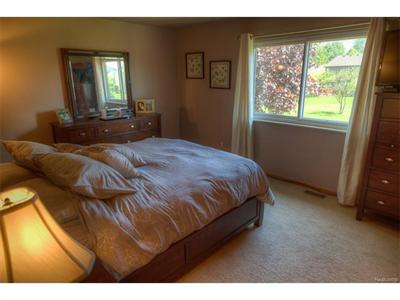 2310 Chief Wixom, MI 48393