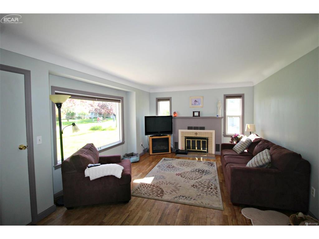 13665 Tuscola
