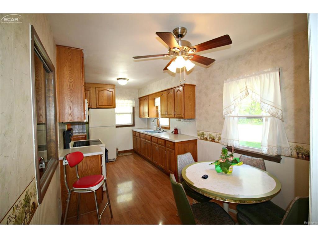 13665 Tuscola