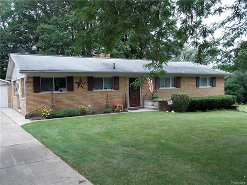 225 N Doran Rd