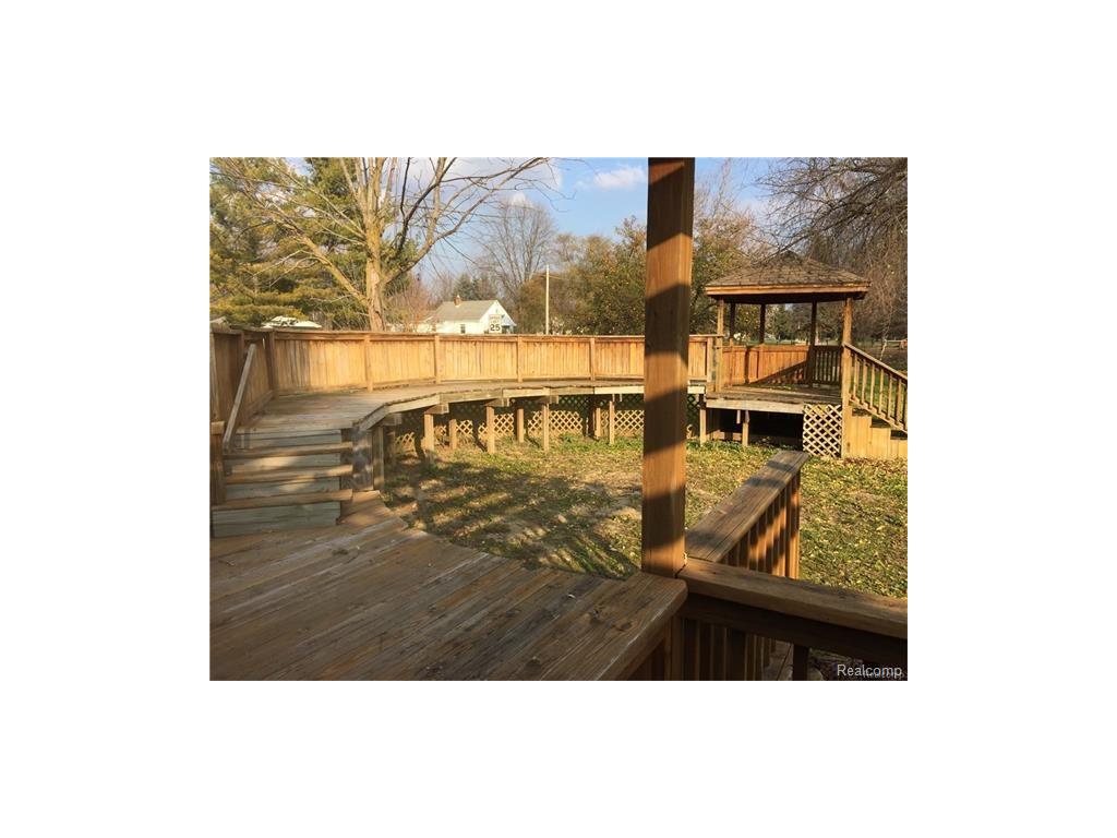 4224 Manor Dr