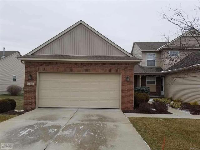1031 Toni Dr #8