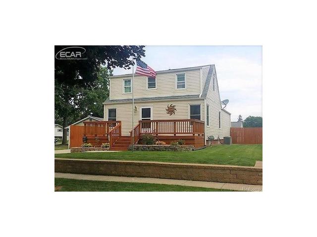 1031 Toni Dr #8