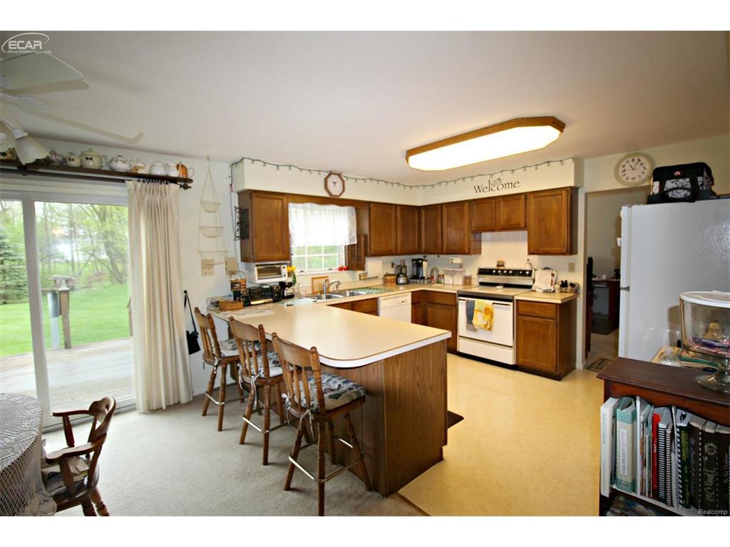 295 North Dr