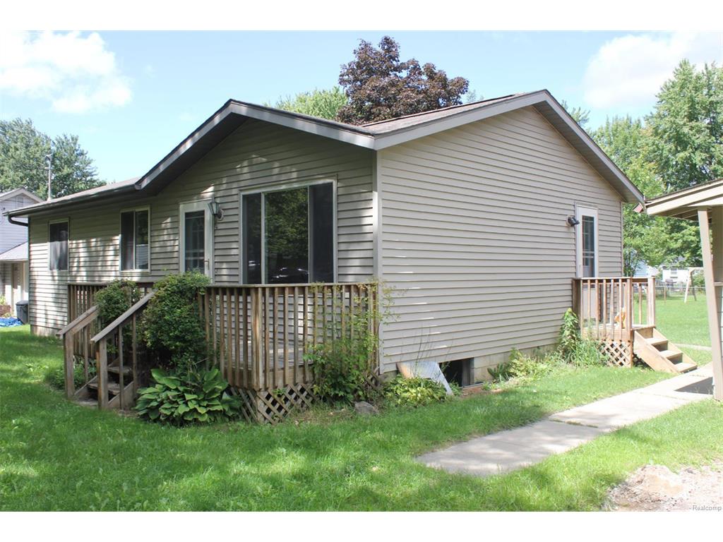 7231 Schoolcraft Dr