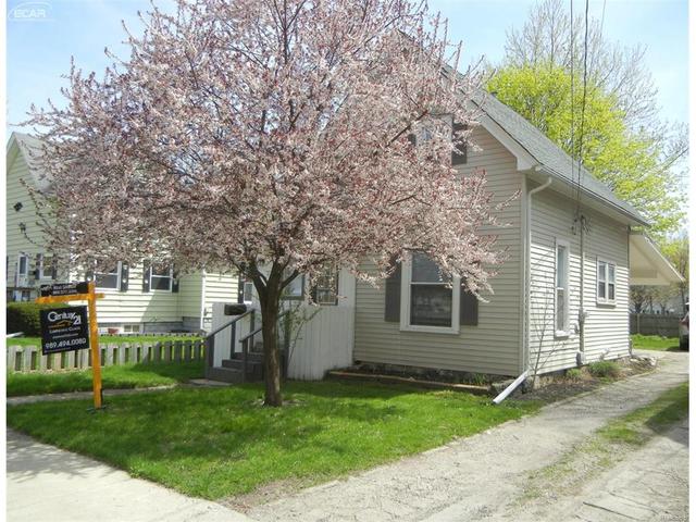 2012 Kilbourn Ave