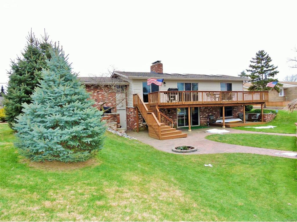 1190 N Hickory Ridge Trl