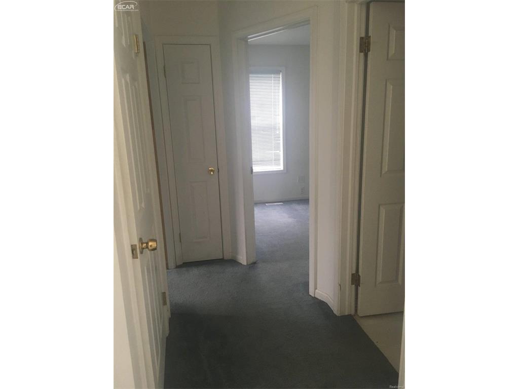 921 Worchester Dr