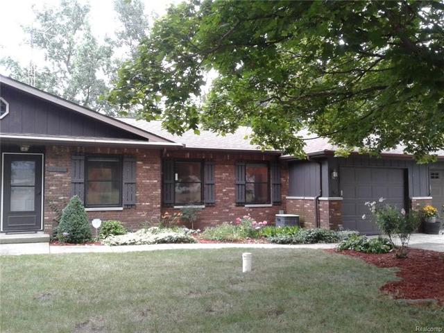 5173 Lakewood Dr