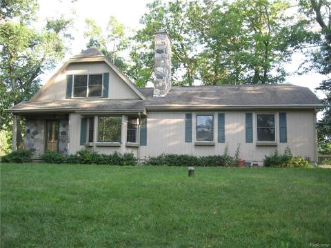 11180 Cathy Dr #20