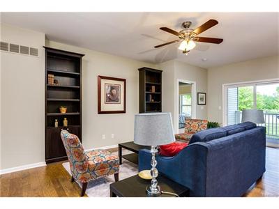 For Sale: 10224 Beacon Crse Grand Blanc, MI 48439