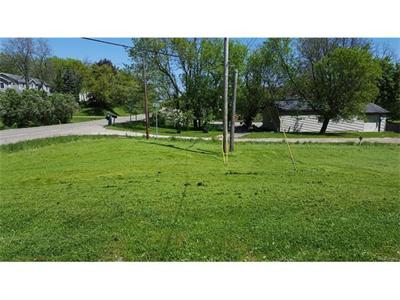 16523 Fish Lk Holly, MI 48442