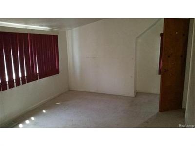 16523 Fish Lk Holly, MI 48442