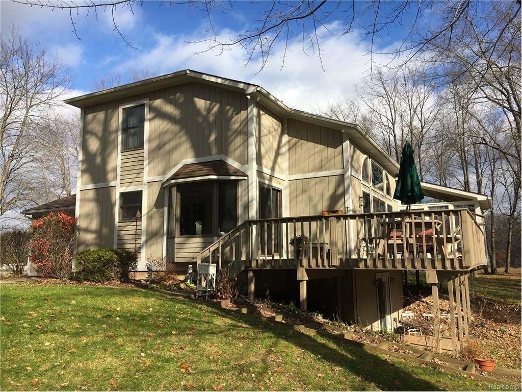 20155 Tipsico Lake Rd