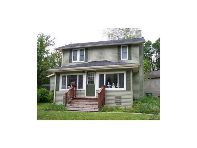 128 Fox St