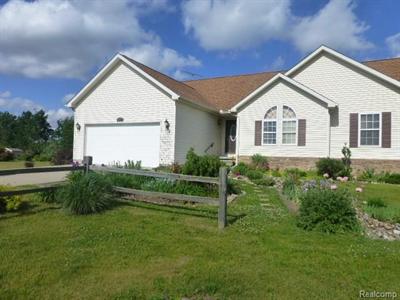 For Sale: 5878 Cobblestone North Branch, MI 48461