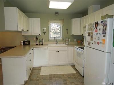 For Sale: 5905 Herd Ortonville, MI 48462