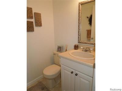 For Sale: 5905 Herd Ortonville, MI 48462