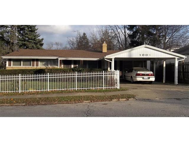 1005 Downey St