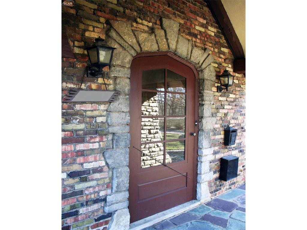 2279 E Grand Blanc Rd