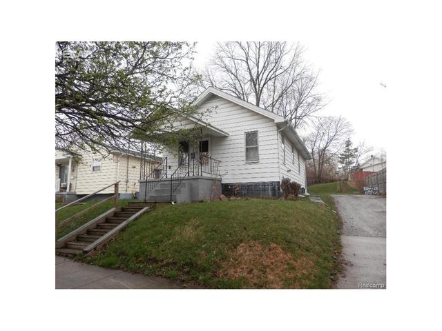 619 Saint Clair St