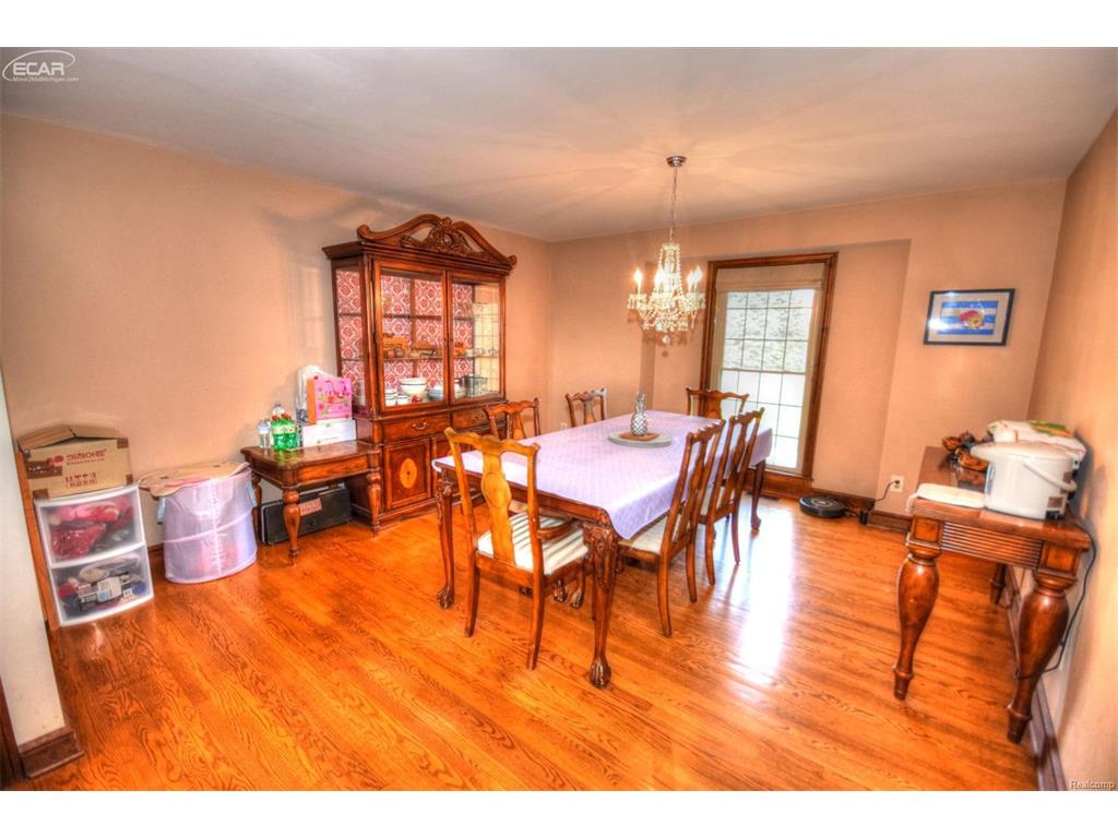6449 Mccandlish