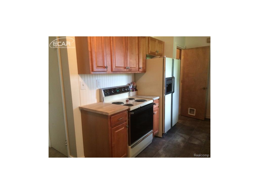 For Sale: 4075 Bristolwood Dr Flint, MI 48507