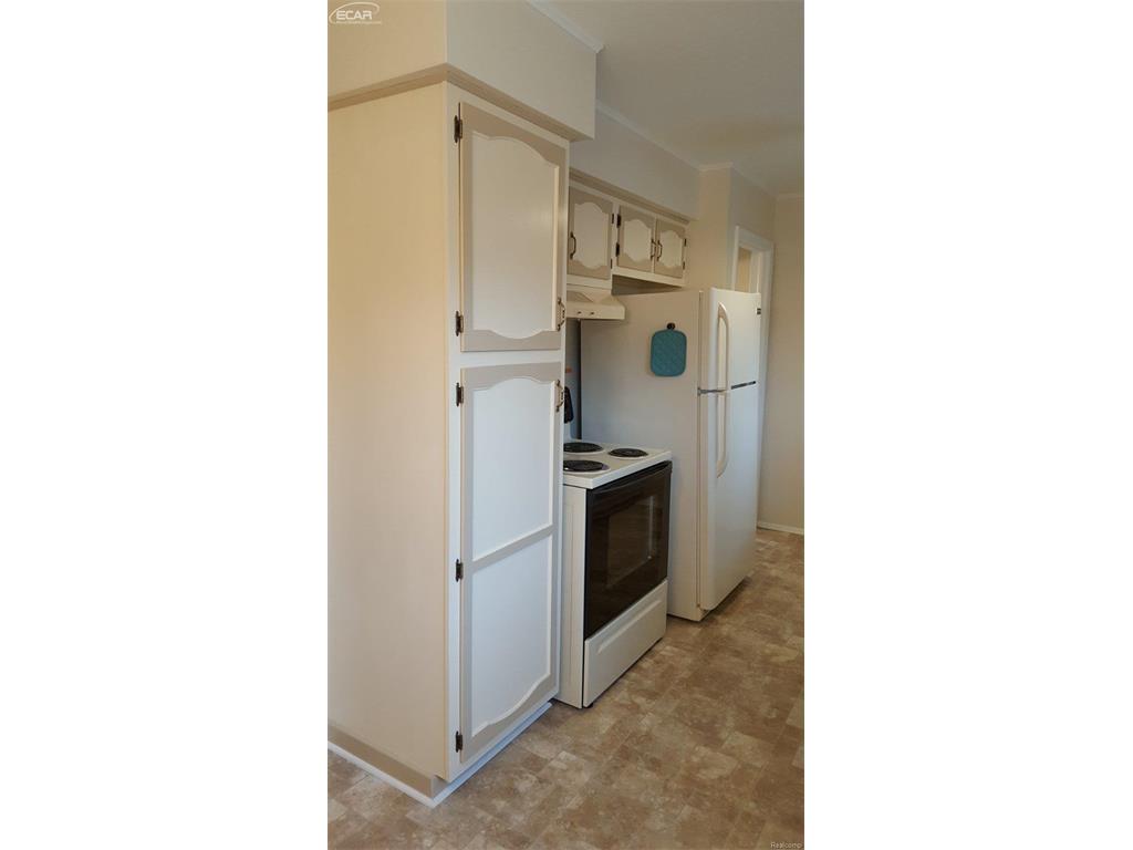 4203 Carmanwood Dr