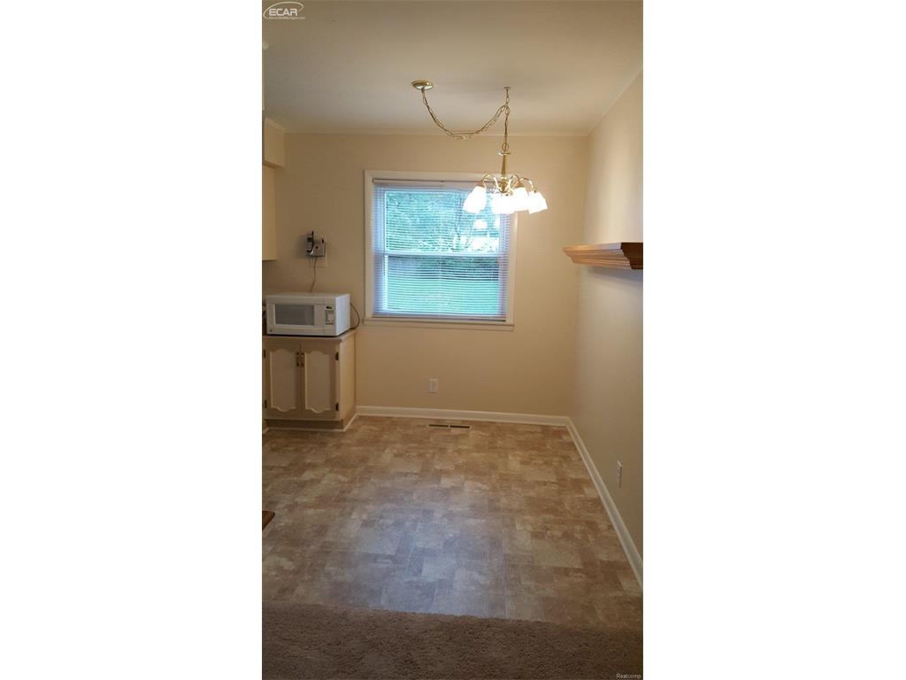 4203 Carmanwood Dr