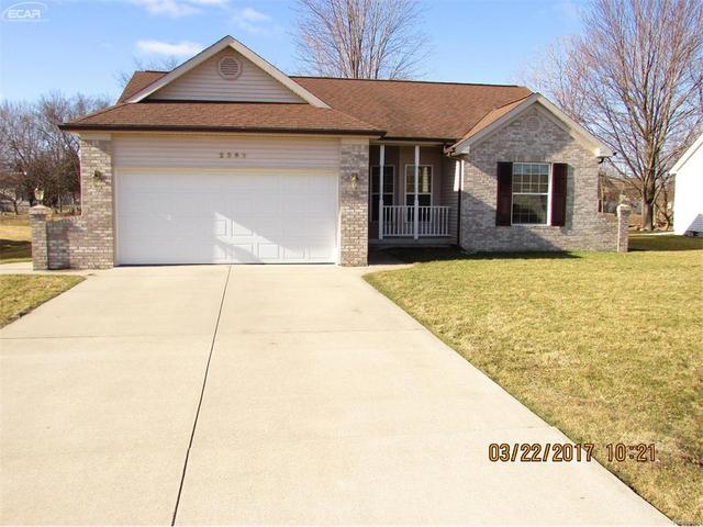 6040 Locust Trl