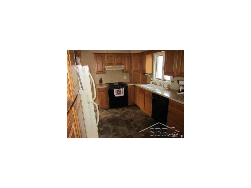 1519 Beech