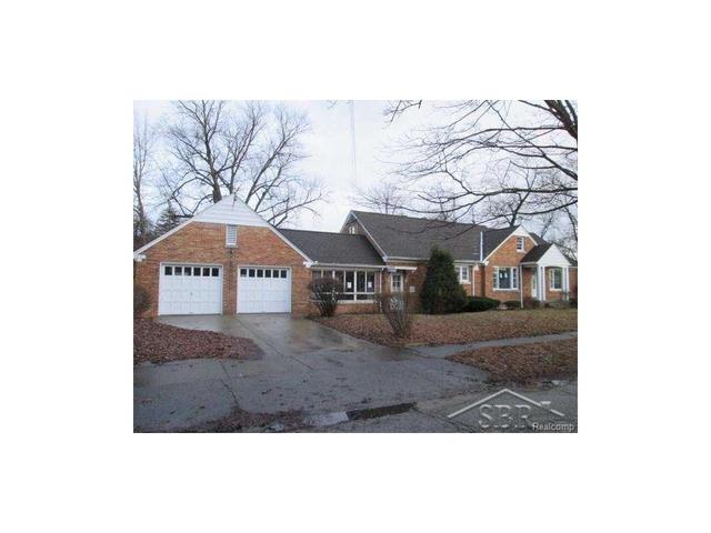 1519 Beech
