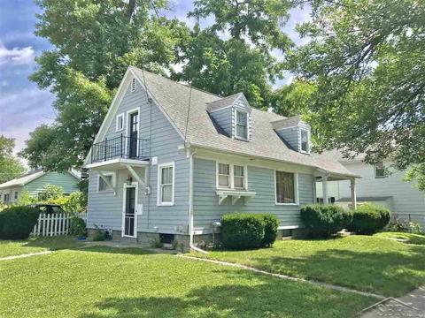 1017 N Mason