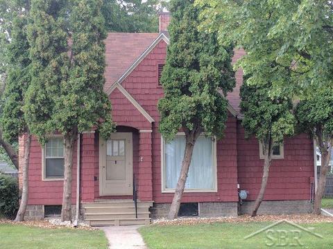 1017 N Mason