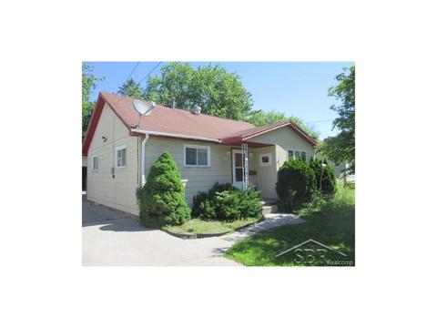 1017 N Mason