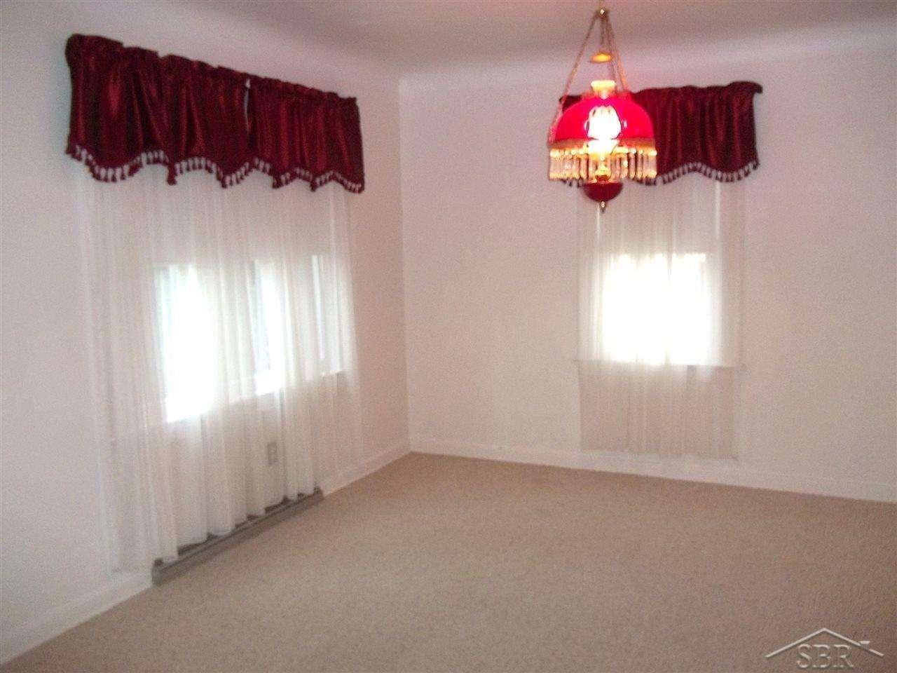 4891 Basswood