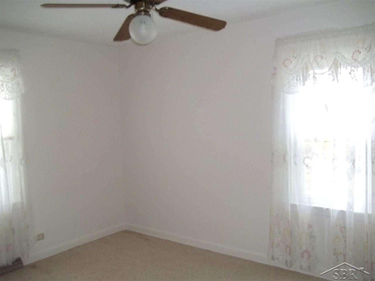 4891 Basswood