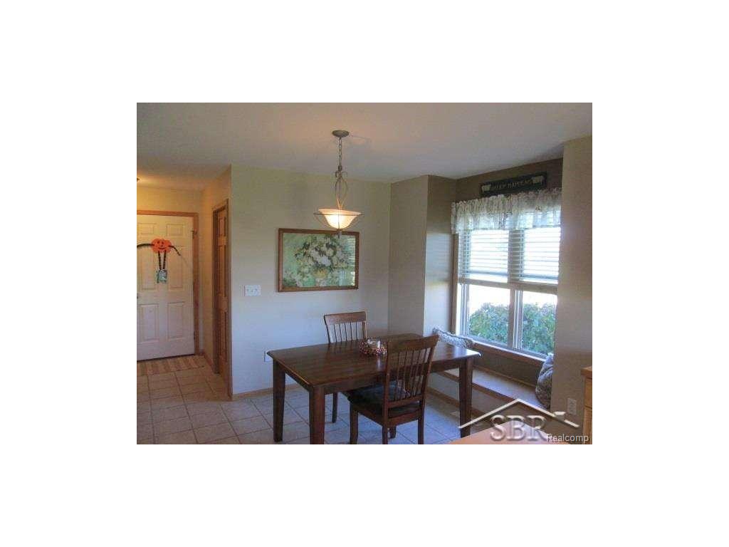 For Sale: 1592 Palomino Saginaw, MI 48609