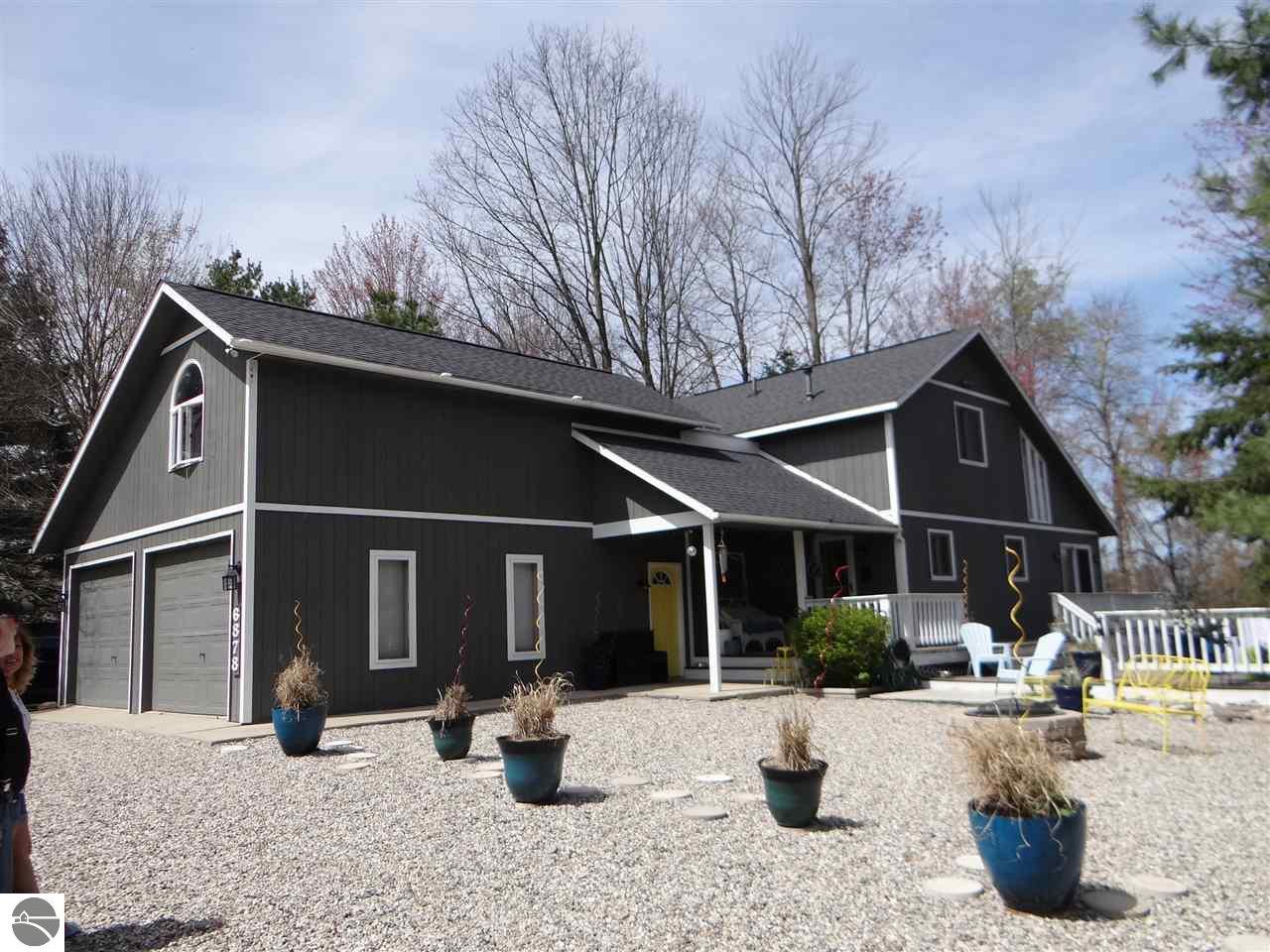 3257 S Ogemaw Trl