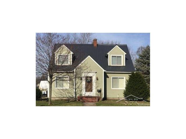 11225 Nichols