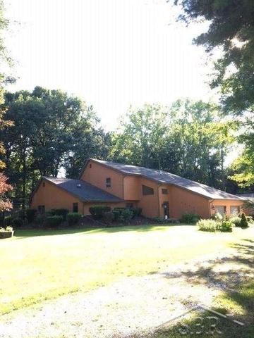 8643 Cottonwood