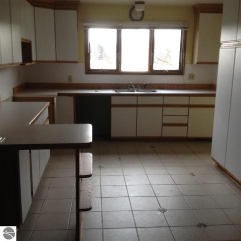 2134 E Wenonah Dr