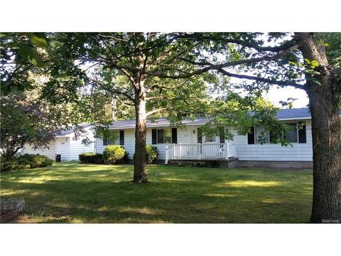 2847 E Wells Rd