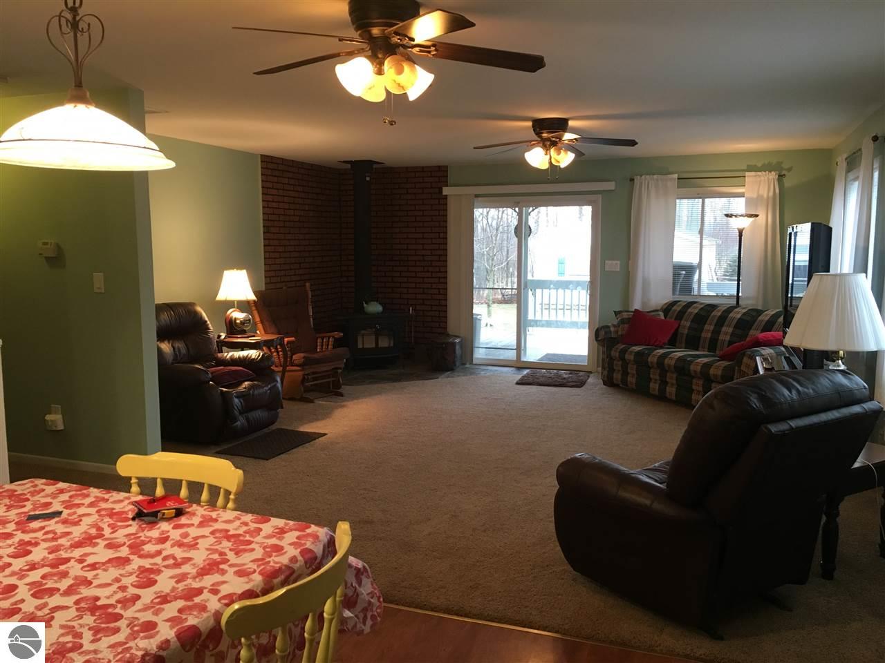 349 N Wilber Rd