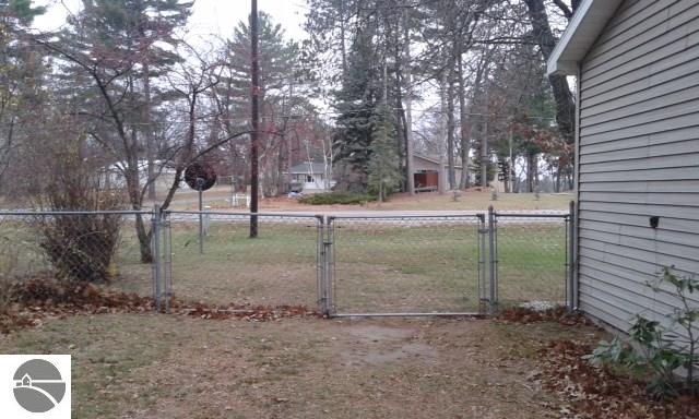 6040 Cedar Lake Rd